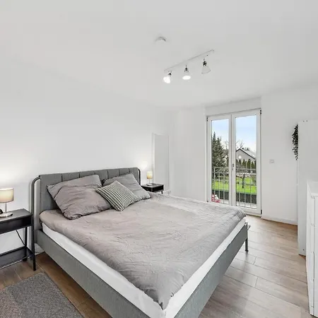 Moderne 2-zimmer-neubauwohnung Mit Doppelbalkon